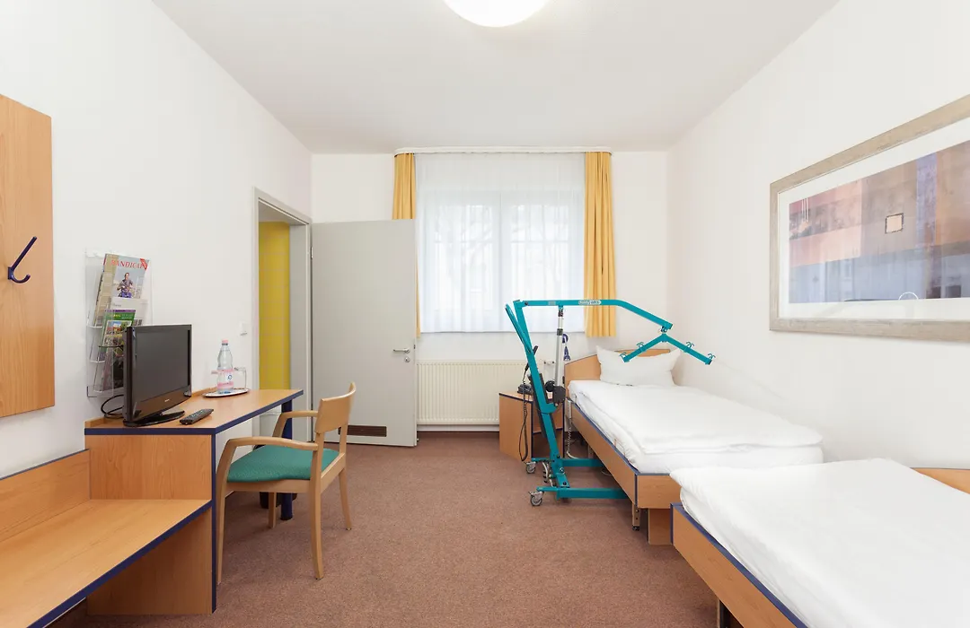 Hotel Mit-Mensch-1